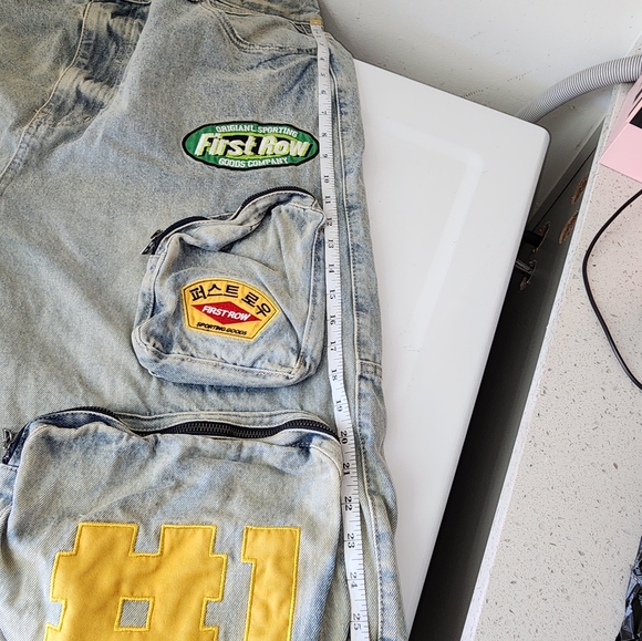 DENIM SHORTS FIRST ROW - Picture 6 of 11